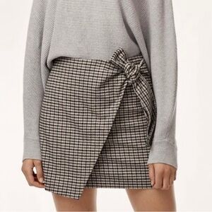 Aritzia Wilfred Dorine Tie Front Wool Plaid Skirt
